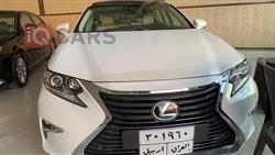 لێکزس ES